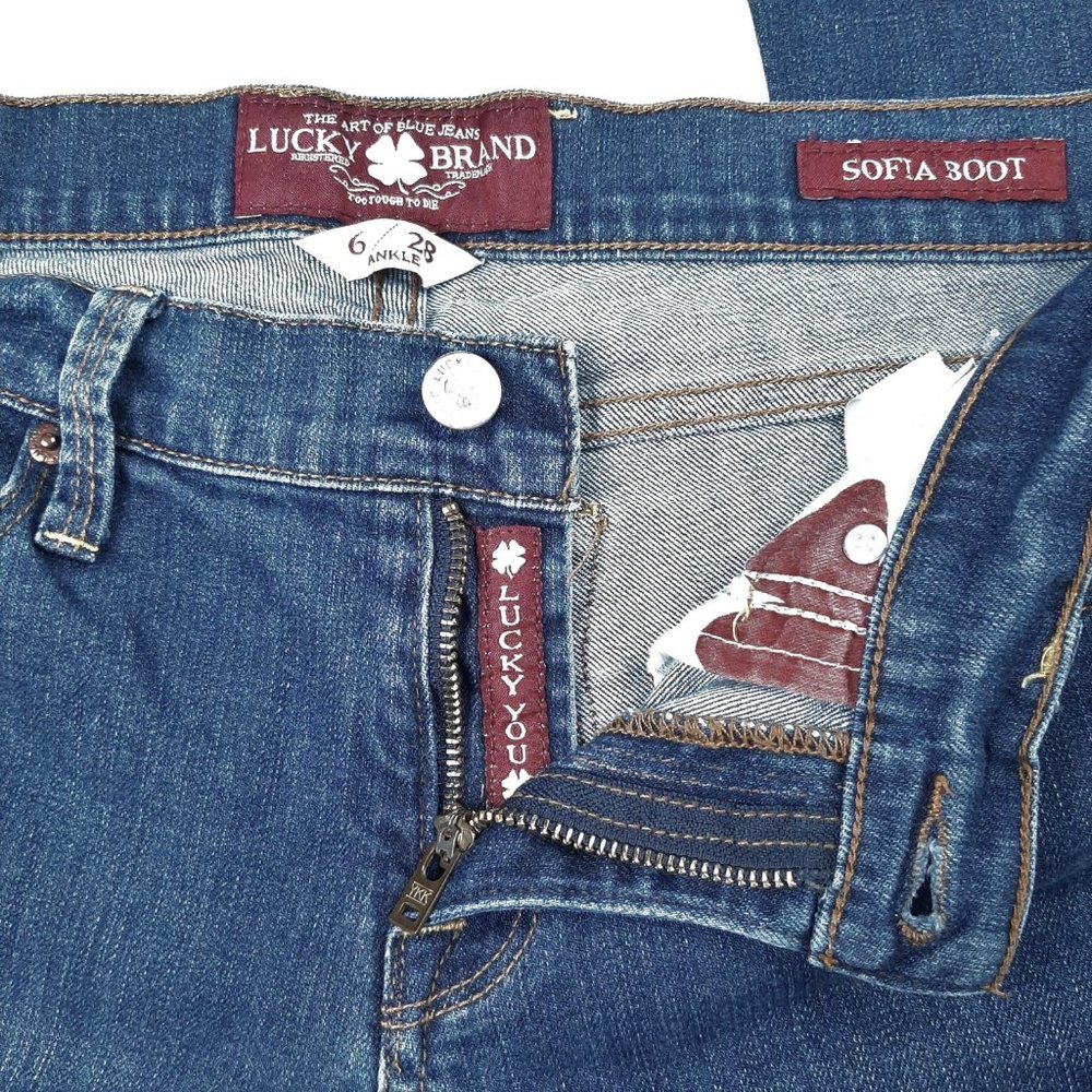 Lucky Brand Sofia Boot Jeans - Picture 5 of 10